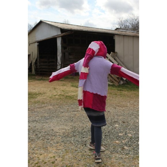 Upcycled Sweater Pink Red LL Bean Heavy XL/XXL 23" Bust Hooded Elven Fairy Boho - Picture 10 of 12